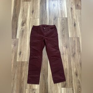 Duluth Trading Co womens Maroon Pants size 12x31